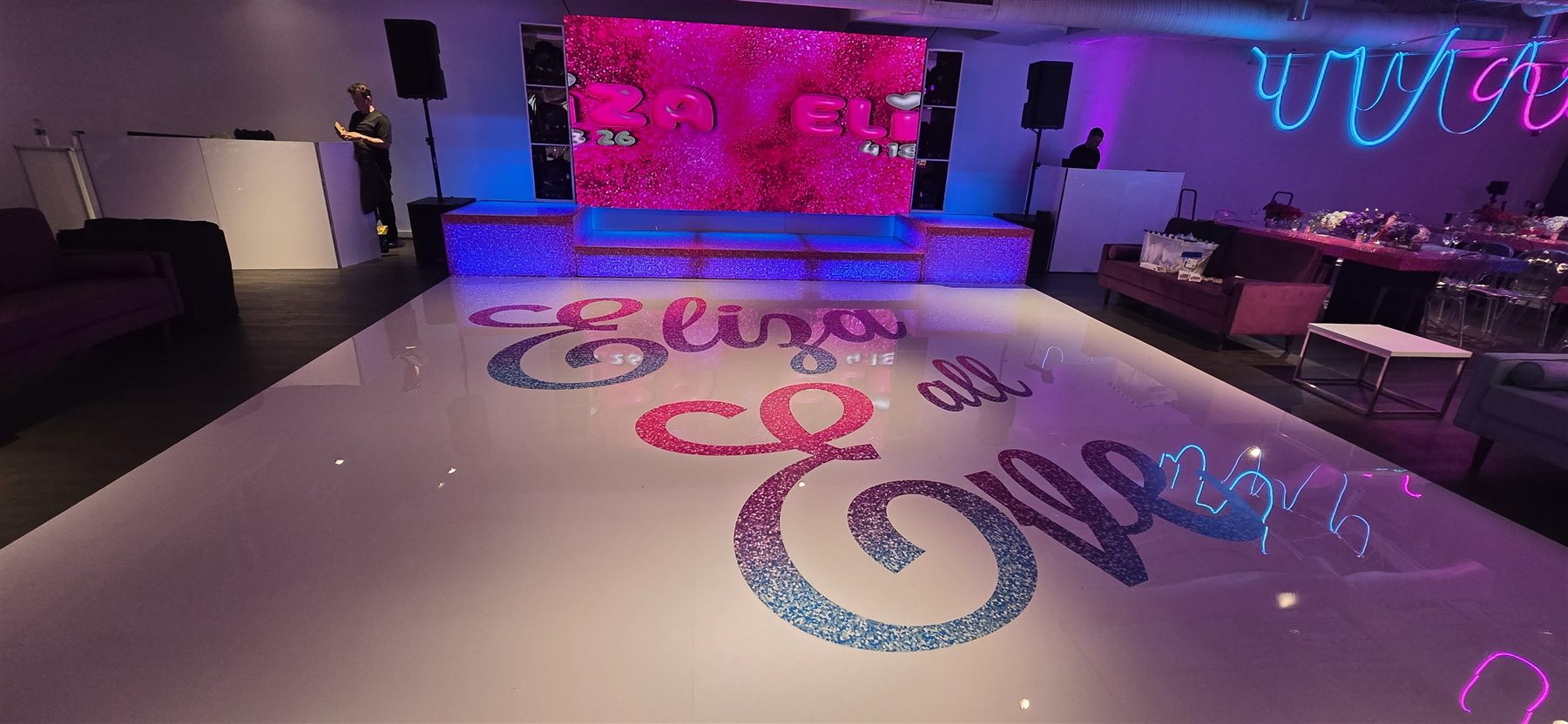 Custom-printed glitter dance floor and stage by Adicora
